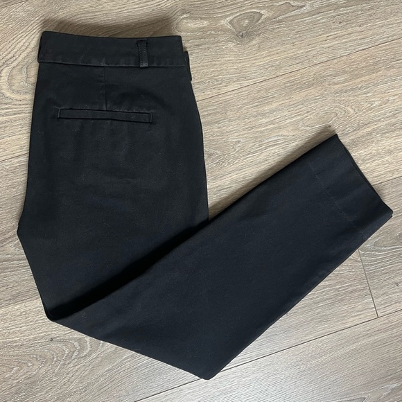 Banana Republic Women’s “Sloan” Comfort Stretch Slim Ankle Pant - Picture 4 of 8